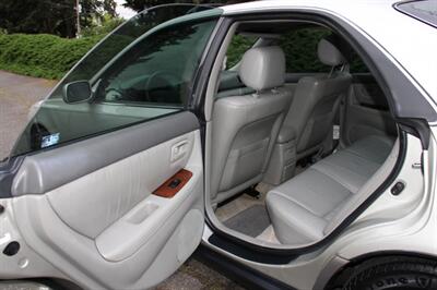 1999 Lexus ES 300 134K MILES   - Photo 15 - Shoreline, WA 98133