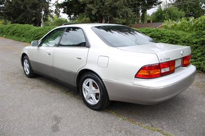 1999 Lexus ES 300 134K MILES   - Photo 4 - Shoreline, WA 98133