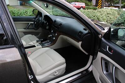 2009 Subaru Outback 2.5XT Limited   - Photo 14 - Shoreline, WA 98133