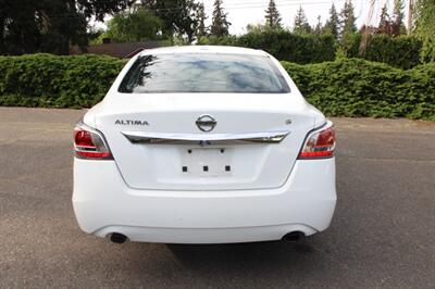 2015 Nissan Altima 2.5 S   - Photo 10 - Shoreline, WA 98133