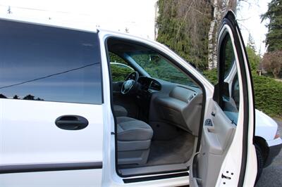 2000 Ford Windstar Base 84K MILES   - Photo 13 - Shoreline, WA 98133