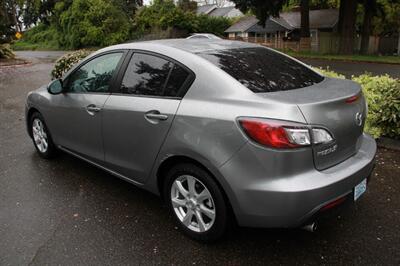 2010 Mazda Mazda3 i Touring   - Photo 4 - Shoreline, WA 98133