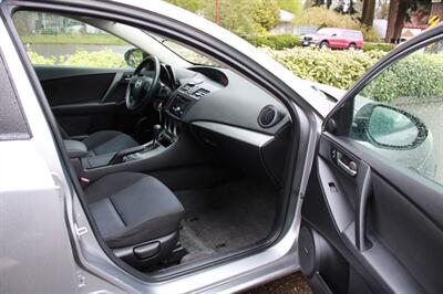 2010 Mazda Mazda3 i Touring   - Photo 14 - Shoreline, WA 98133