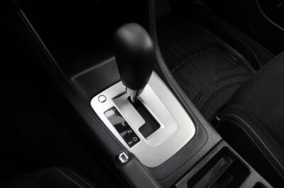 2013 Subaru XV Crosstrek 2.0i Premium   - Photo 8 - Shoreline, WA 98133