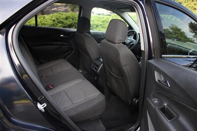 2020 Chevrolet Equinox LT   - Photo 6 - Shoreline, WA 98133