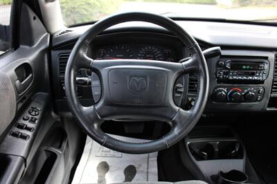 2004 Dodge Dakota 4dr Quad Cab SLT 4X4   - Photo 16 - Shoreline, WA 98133