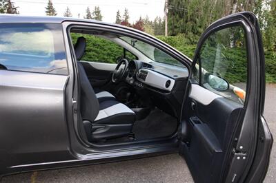 2012 Toyota Yaris 3-Door L   - Photo 13 - Shoreline, WA 98133