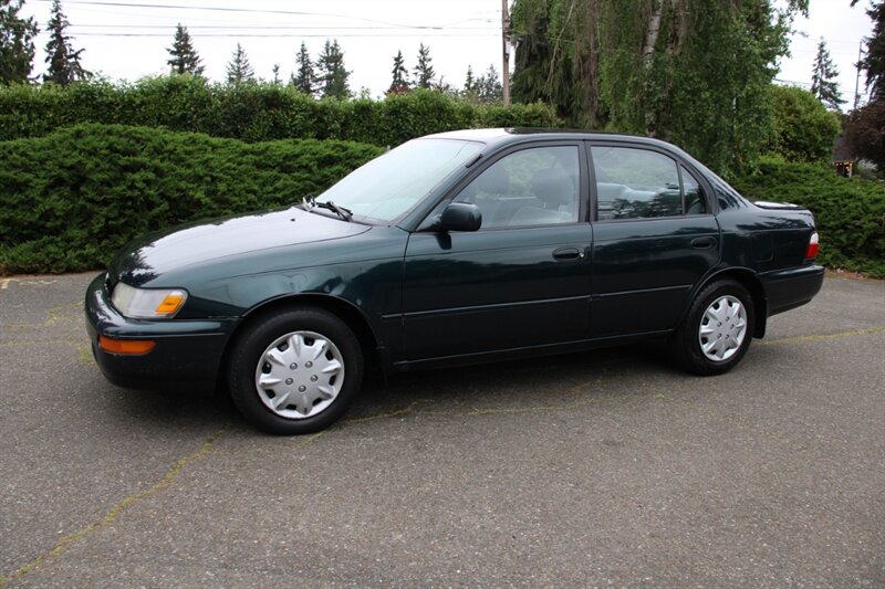 1996 Toyota Corolla DX   - Photo 1 - Shoreline, WA 98133