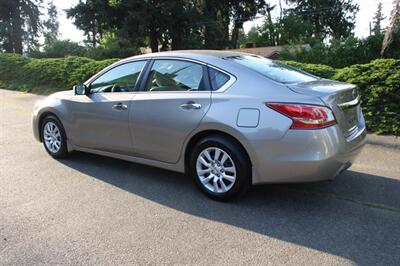 2013 Nissan Altima 2.5 S   - Photo 4 - Shoreline, WA 98133