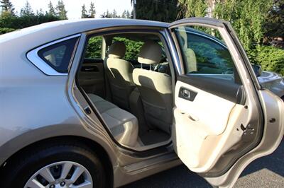 2013 Nissan Altima 2.5 S   - Photo 6 - Shoreline, WA 98133