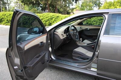 2010 Chevrolet Malibu LT   - Photo 5 - Shoreline, WA 98133