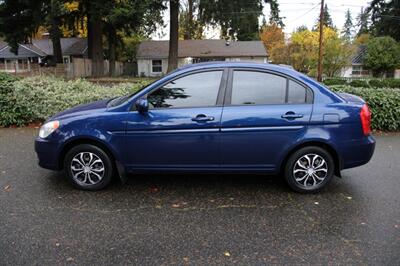 2010 Hyundai Accent GLS   - Photo 12 - Shoreline, WA 98133