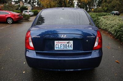 2010 Hyundai Accent GLS   - Photo 10 - Shoreline, WA 98133