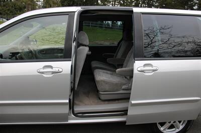 2003 Mazda MPV LX   - Photo 13 - Shoreline, WA 98133