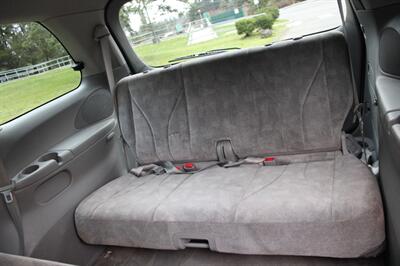 2003 Mazda MPV LX   - Photo 14 - Shoreline, WA 98133