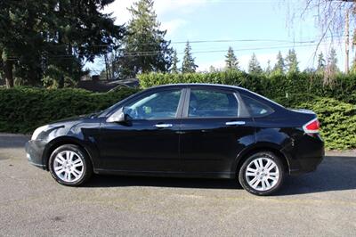 2010 Ford Focus SEL   - Photo 13 - Shoreline, WA 98133