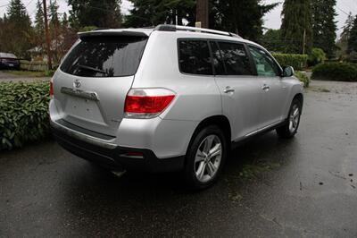 2013 Toyota Highlander Limited AWD   - Photo 3 - Shoreline, WA 98133