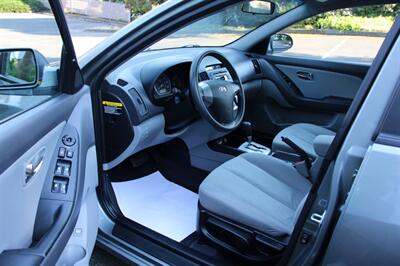 2010 Hyundai ELANTRA GLS   - Photo 5 - Shoreline, WA 98133