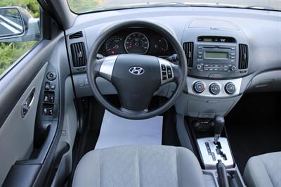 2010 Hyundai ELANTRA GLS   - Photo 16 - Shoreline, WA 98133