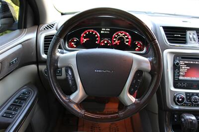 2015 GMC Acadia Denali   - Photo 18 - Shoreline, WA 98133