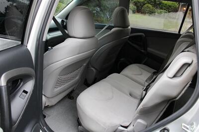 2011 Toyota RAV4   - Photo 15 - Shoreline, WA 98133
