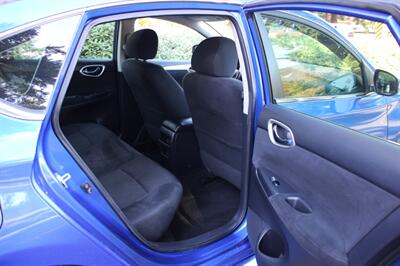 2013 Nissan Sentra SR   - Photo 6 - Shoreline, WA 98133