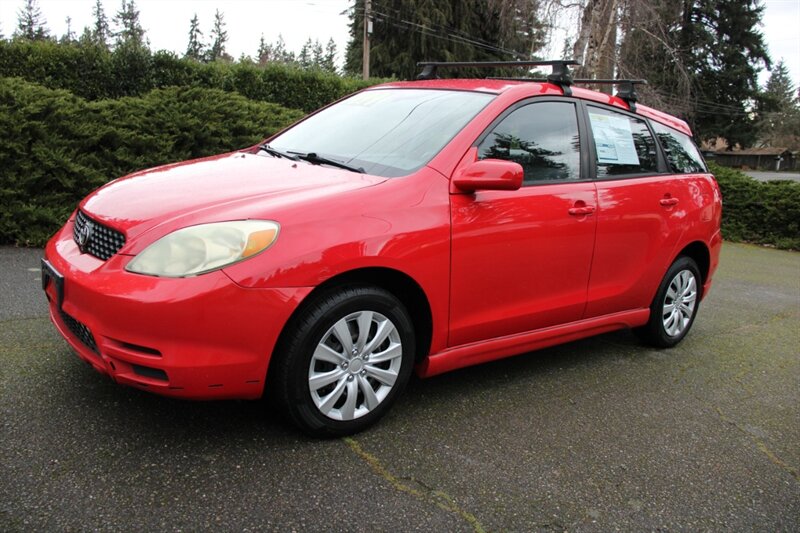 2004 Toyota Matrix XR   - Photo 1 - Shoreline, WA 98133