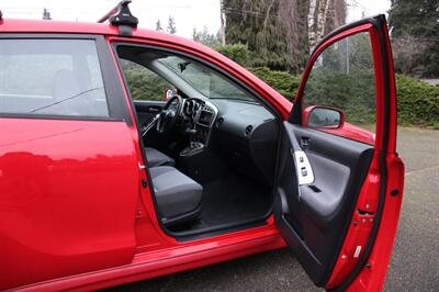 2004 Toyota Matrix XR   - Photo 13 - Shoreline, WA 98133