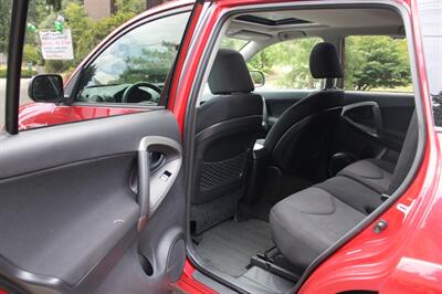 2009 Toyota RAV4 Sport   - Photo 15 - Shoreline, WA 98133