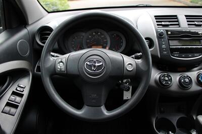 2009 Toyota RAV4 Sport   - Photo 17 - Shoreline, WA 98133