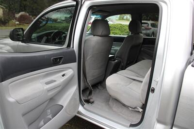 2005 Toyota Tacoma V6 4dr Double Cab V6   - Photo 14 - Shoreline, WA 98133