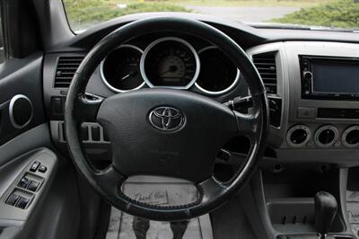 2005 Toyota Tacoma V6 4dr Double Cab V6   - Photo 16 - Shoreline, WA 98133