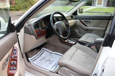 2004 Subaru Outback Limited   - Photo 5 - Shoreline, WA 98133