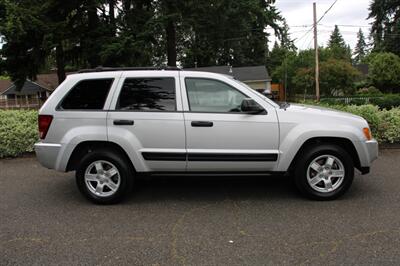 2005 Jeep Grand Cherokee Laredo   - Photo 11 - Shoreline, WA 98133