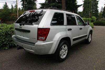 2005 Jeep Grand Cherokee Laredo   - Photo 3 - Shoreline, WA 98133