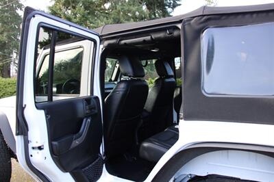 2014 Jeep Wrangler Sport   - Photo 14 - Shoreline, WA 98133