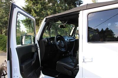 2014 Jeep Wrangler Sport   - Photo 5 - Shoreline, WA 98133