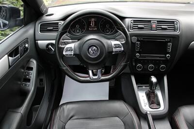 2014 Volkswagen Jetta GLI Autobahn PZEV   - Photo 17 - Shoreline, WA 98133