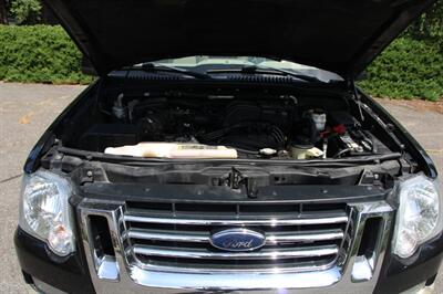 2010 Ford Explorer Eddie Bauer 4X4   - Photo 21 - Shoreline, WA 98133