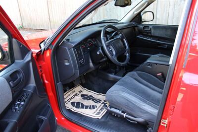 2004 Dodge Dakota SLT 1-owner   - Photo 5 - Shoreline, WA 98133