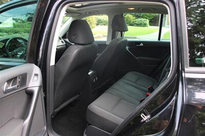 2013 Volkswagen Tiguan S 4Motion   - Photo 15 - Shoreline, WA 98133
