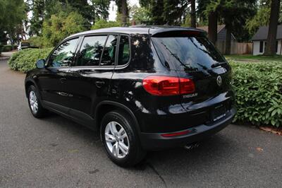 2013 Volkswagen Tiguan S 4Motion   - Photo 4 - Shoreline, WA 98133