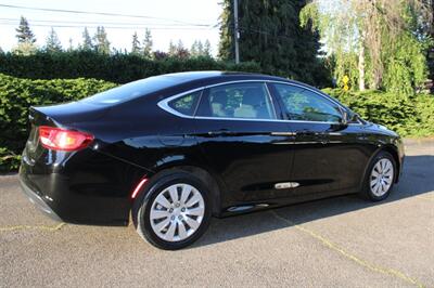 2016 Chrysler 200 LX - Photo 3 - Shoreline, WA 98133