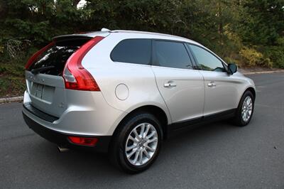 2010 Volvo XC60 T6   - Photo 3 - Shoreline, WA 98133