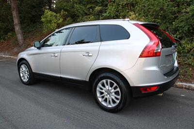 2010 Volvo XC60 T6   - Photo 4 - Shoreline, WA 98133