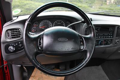 2001 Ford F-150 XLT   - Photo 14 - Shoreline, WA 98133