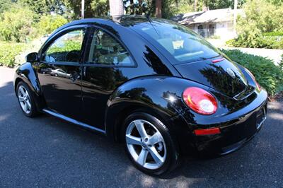 2007 Volkswagen Beetle 2.5   - Photo 4 - Shoreline, WA 98133