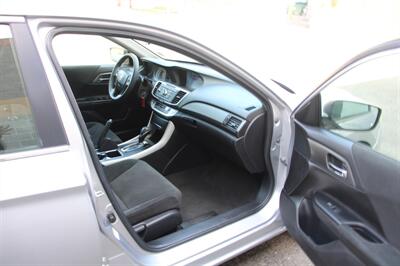 2013 Honda Accord LX   - Photo 14 - Shoreline, WA 98133