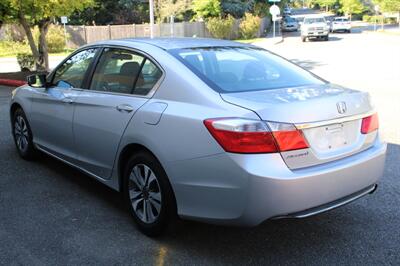 2013 Honda Accord LX   - Photo 4 - Shoreline, WA 98133