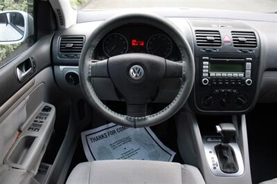 2008 Volkswagen Rabbit S   - Photo 16 - Shoreline, WA 98133